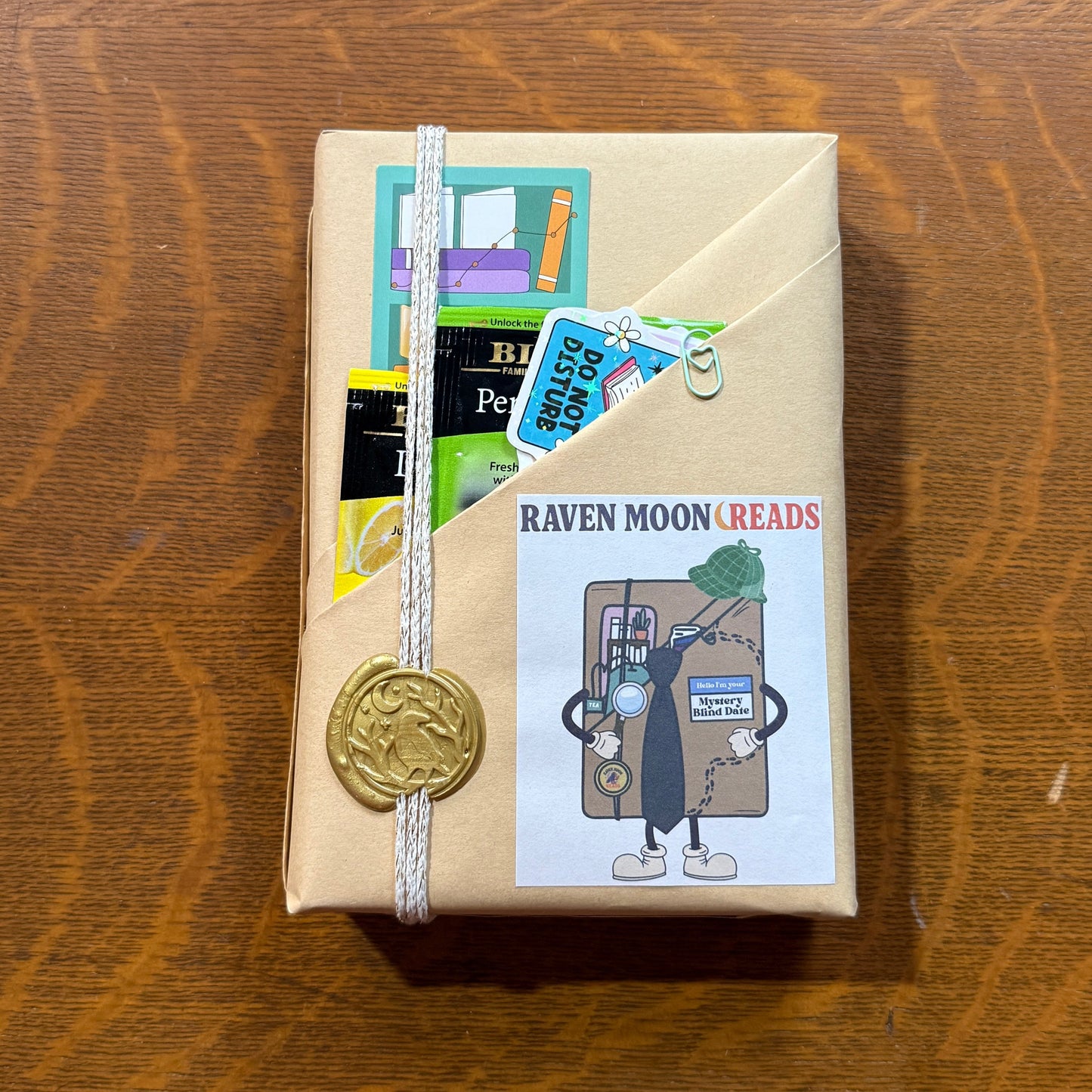 Mini Blind Date With a Book – New Curated Book Gift (Choose Genre + Extras)